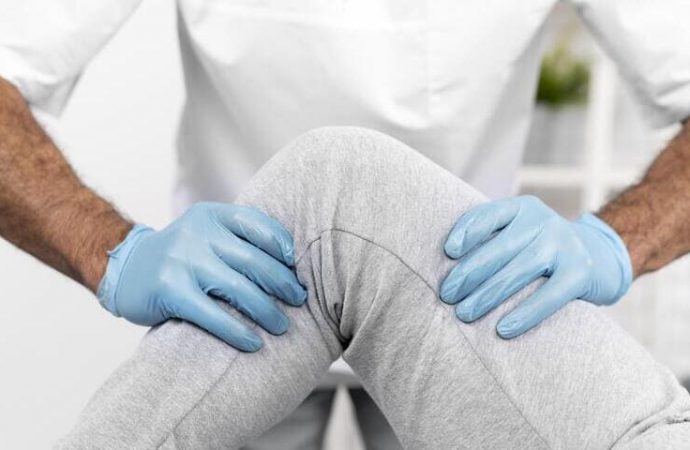 Ortezan – opaska magnetyczna na kolano, która eliminuje ból i regeneruje stawy